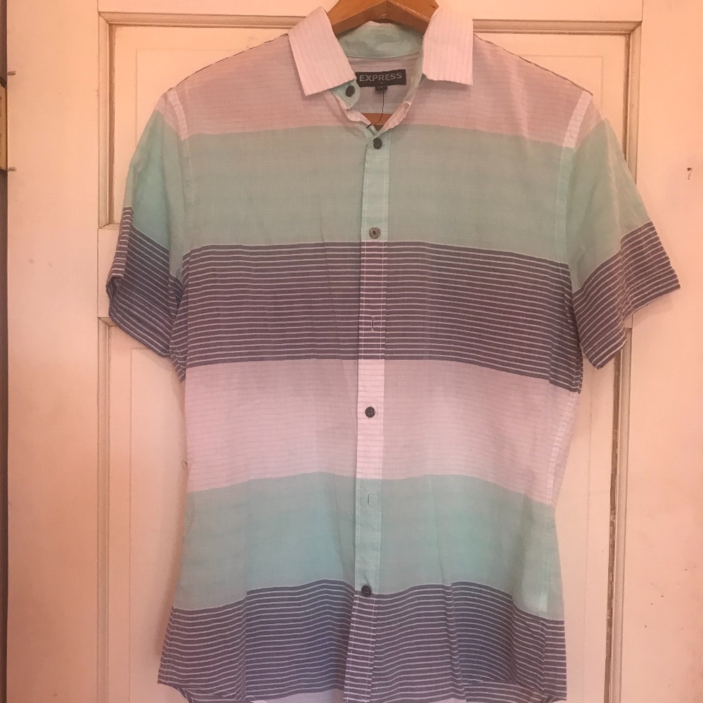Men’s Express Button Down Medium (never worn)